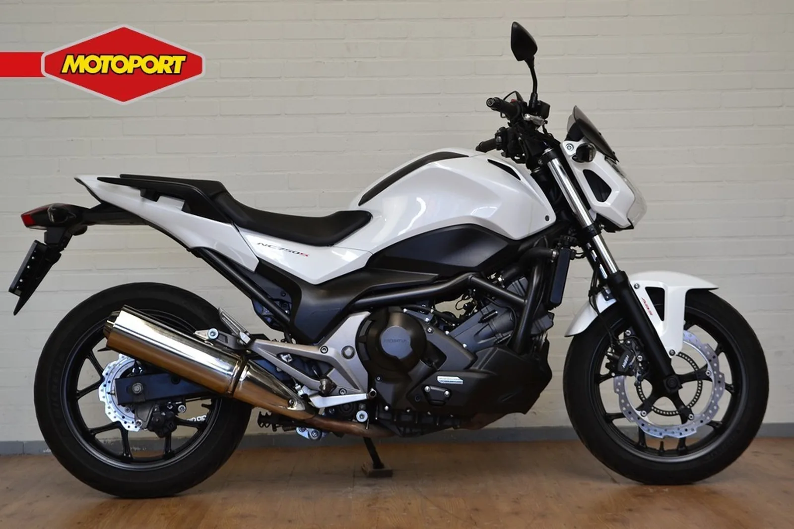 Honda NC 750 S (2015) — foto 1