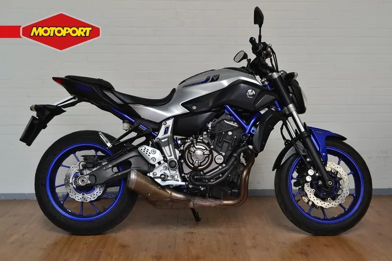 Yamaha MT-07 (2016)