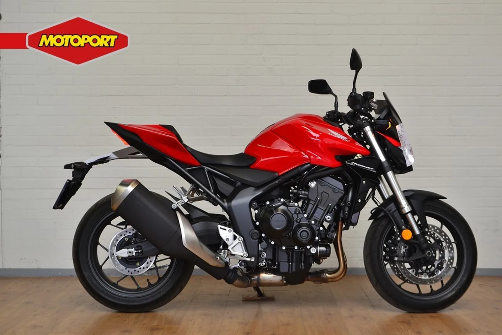 Honda CB 1000 Hornet (2025) — foto 1