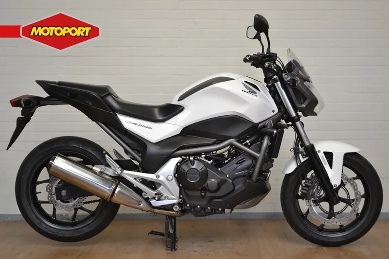 Honda NC700SA (2013)