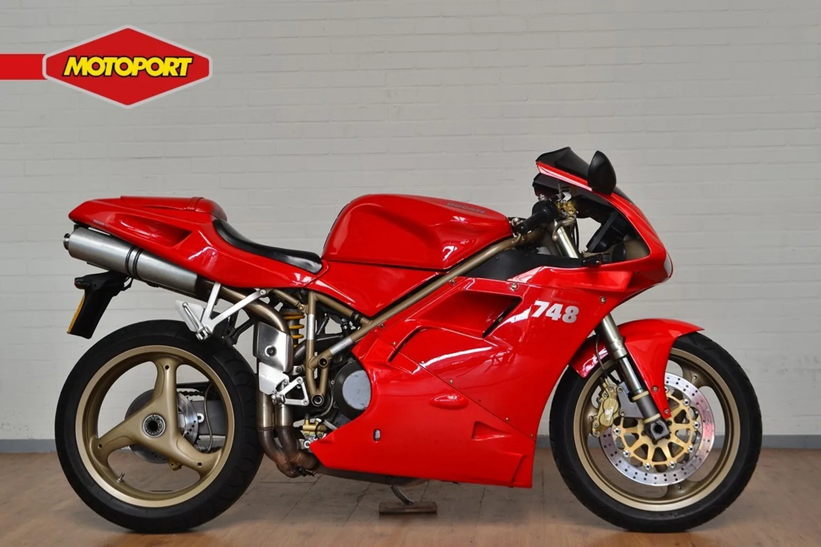 Ducati 748 (2000) — foto 1