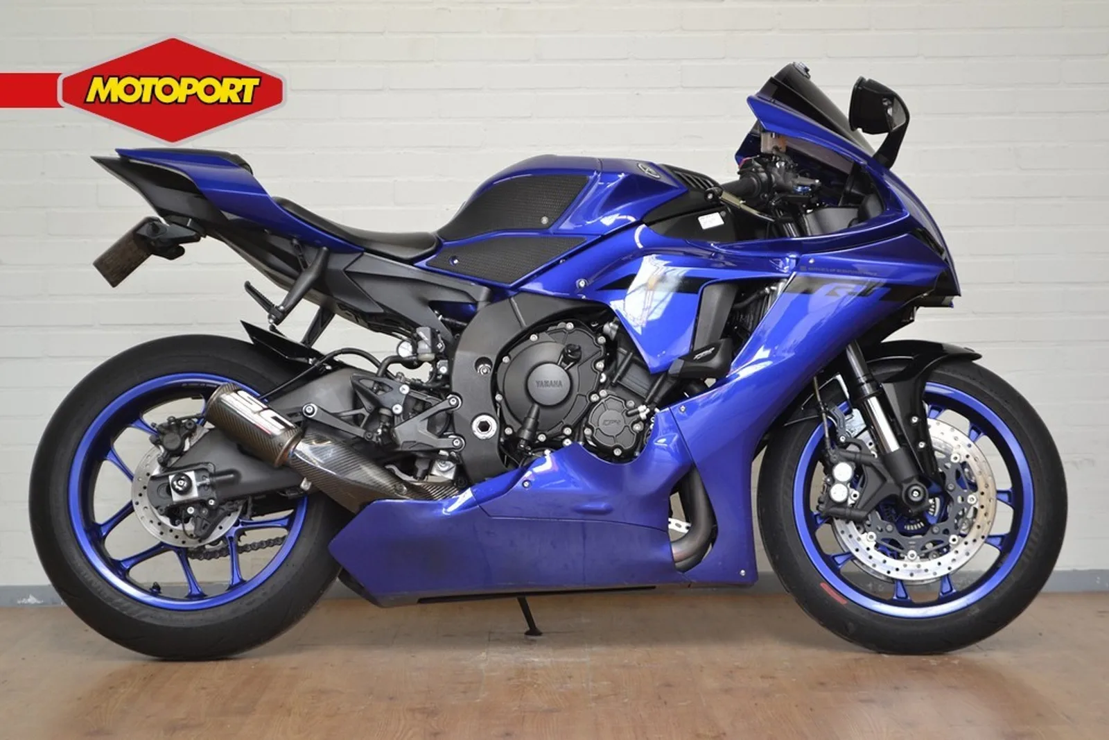 Yamaha YZF-R1 (2020) — foto 1