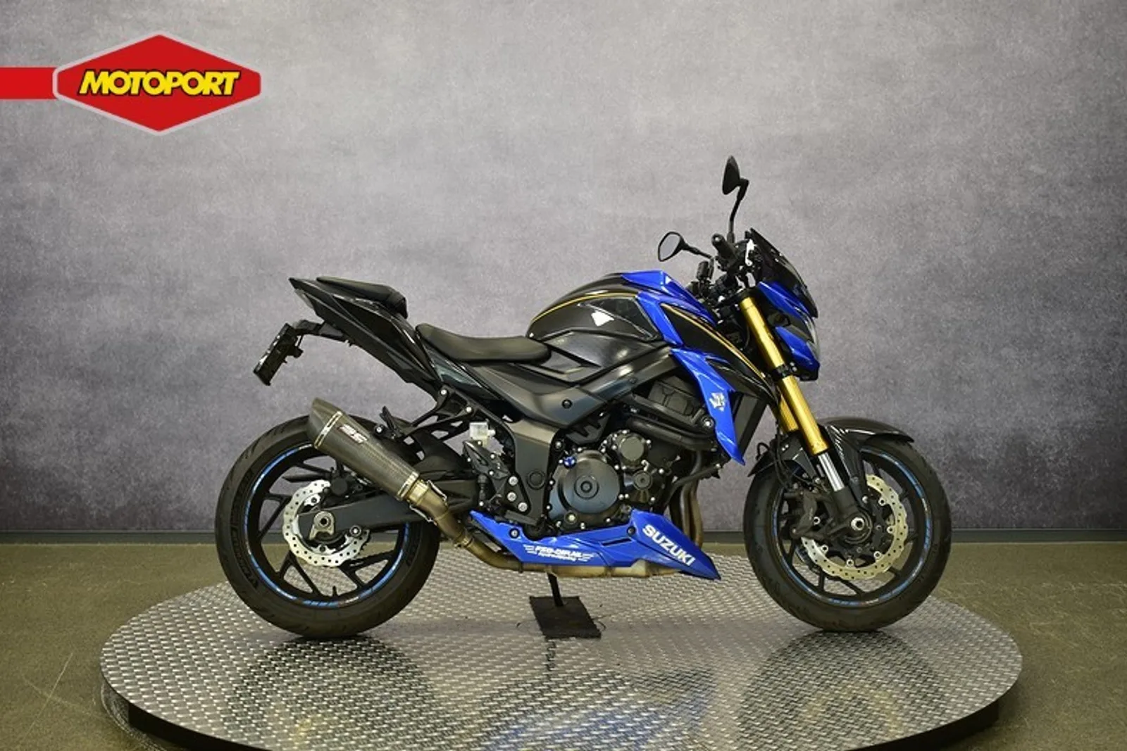 Suzuki GSX-S750 (2017) — foto 1