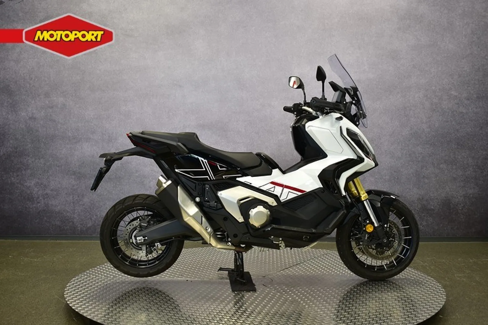 Honda X ADV (2023) — foto 1