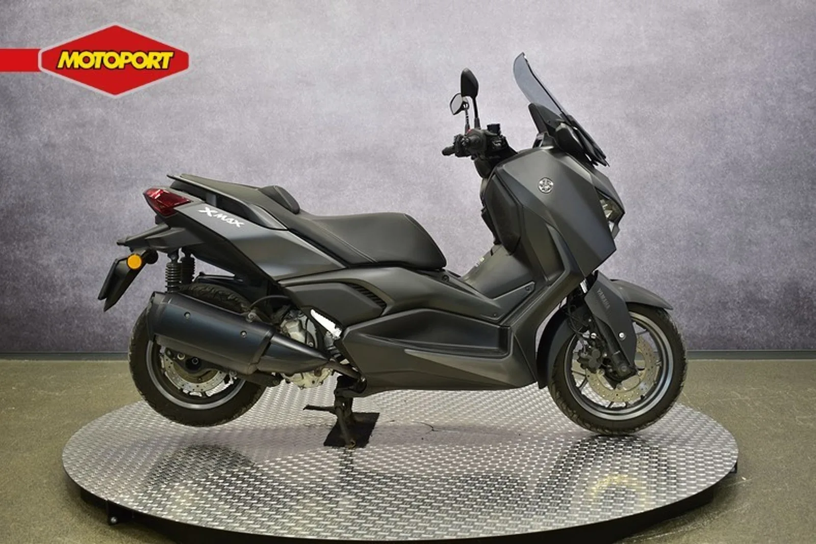 Yamaha X-MAX 300 (2024) — foto 1