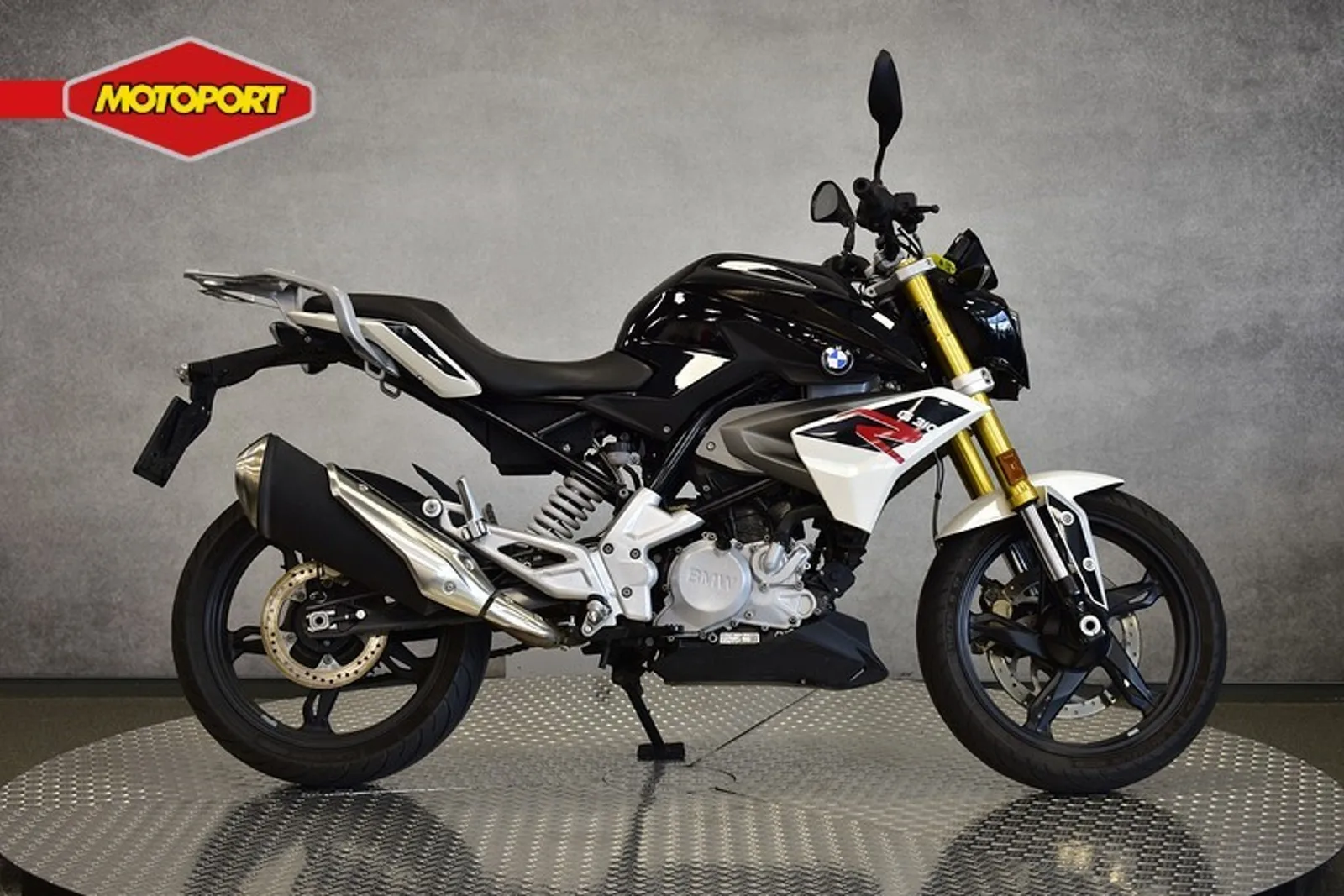 BMW G 310 R (2017) — foto 1