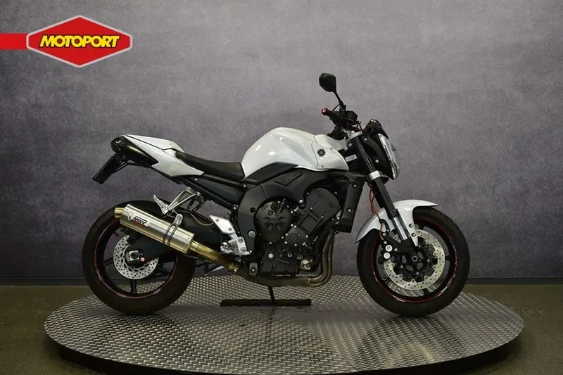 Yamaha FZ1 (2010)