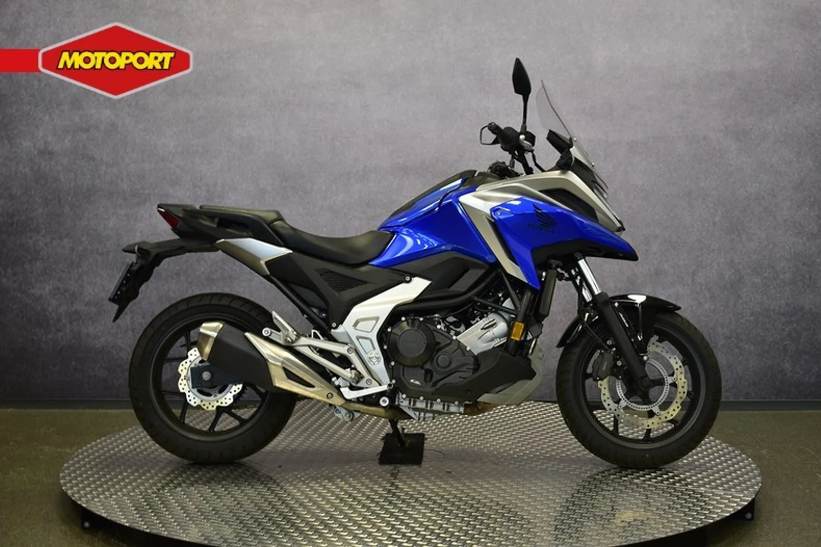 Honda NC750X (2021) — foto 1