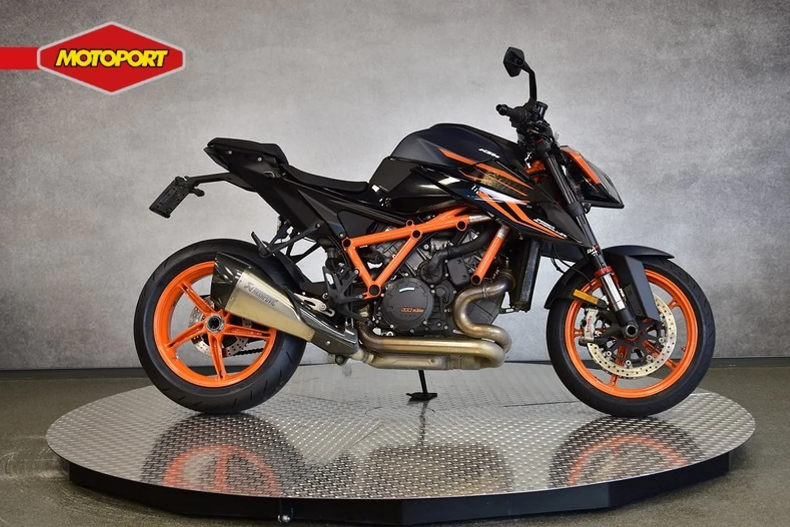 KTM 1290 Super Duke R (2023) — foto 1