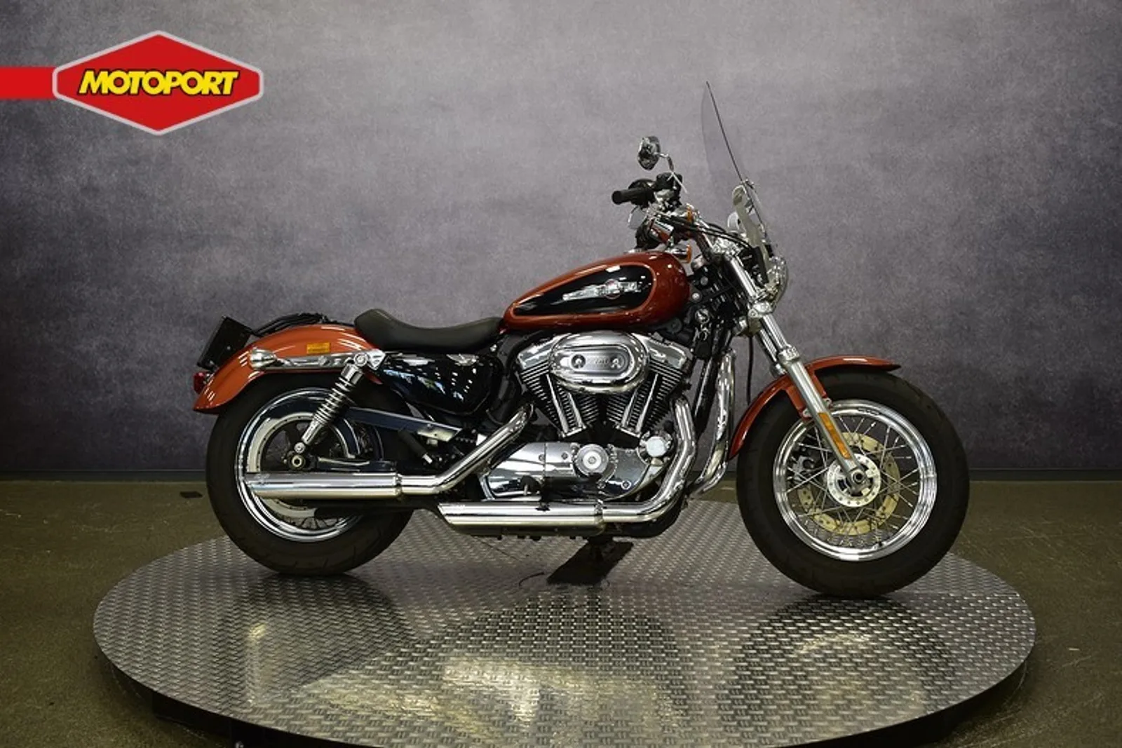 Harley-Davidson Sportster (2011) — foto 1