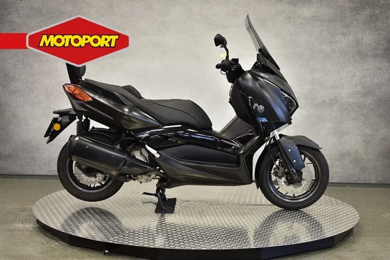 Yamaha Xmax 300 Tech MAX (2020)