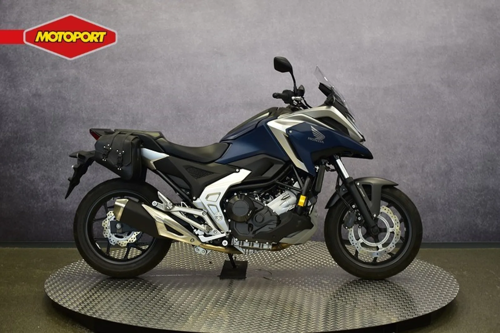 Honda NC750X (2024) — foto 1