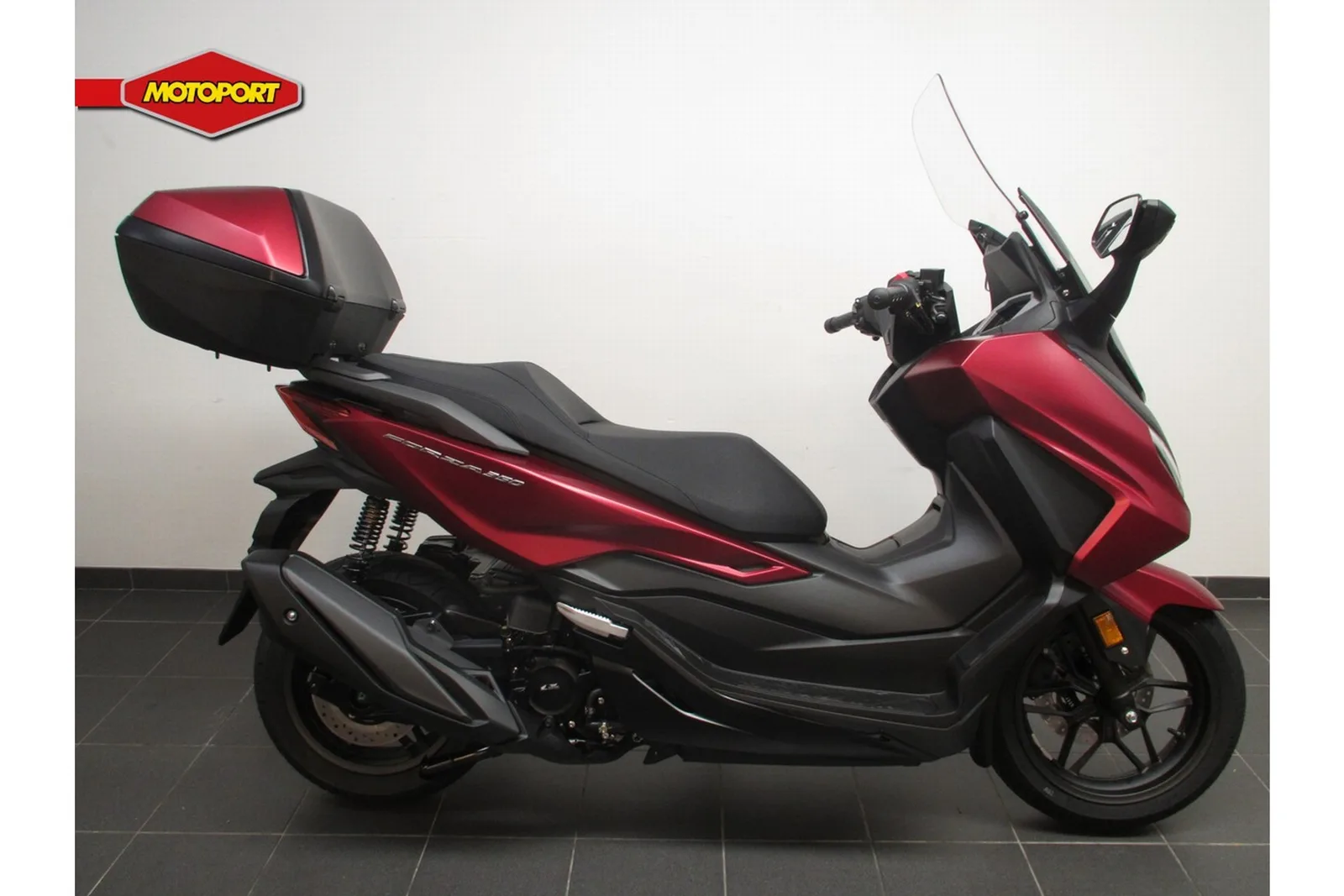 Honda Forza 350 (2026) — foto 1