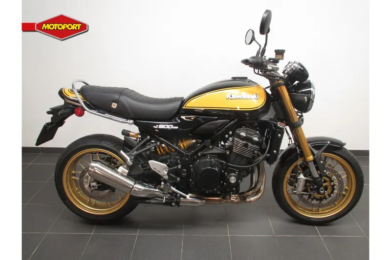 Kawasaki Z900 (2023)