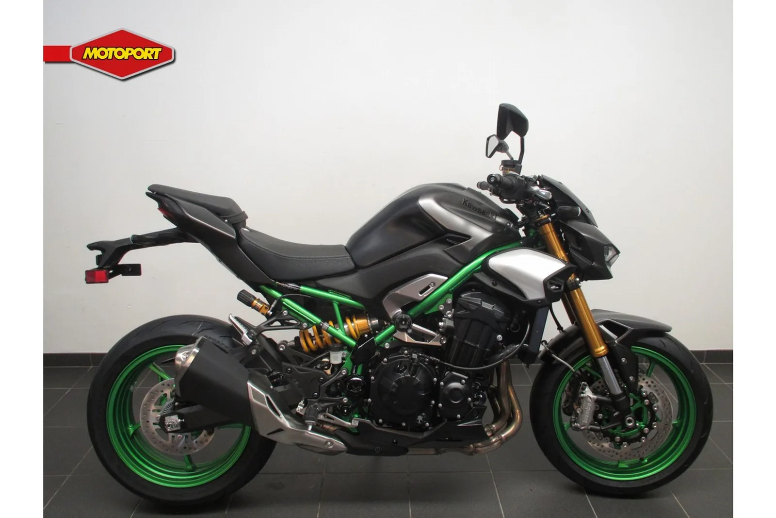 Kawasaki Z900 SE Performance (2026) — foto 1