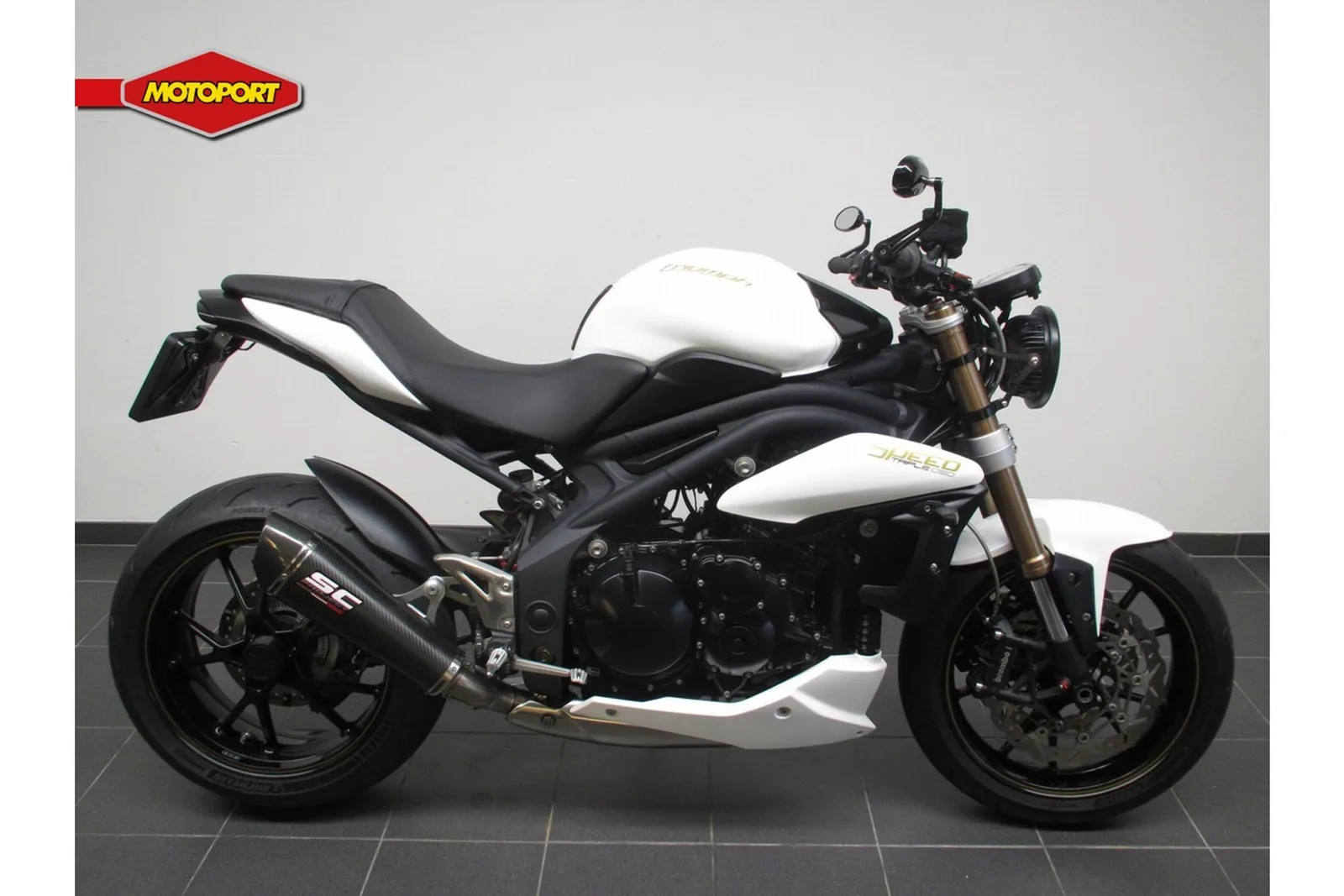 Triumph Speed Triple (2014) — foto 1