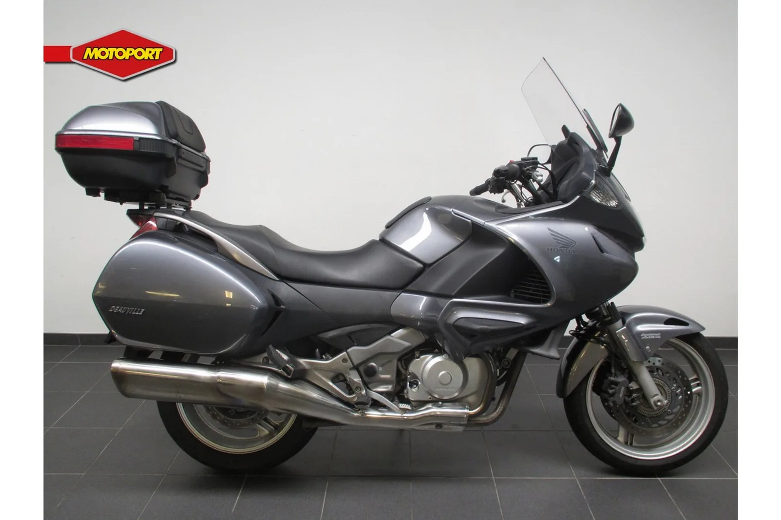 Honda NT 700 DEAUVILLE (2006) — foto 1