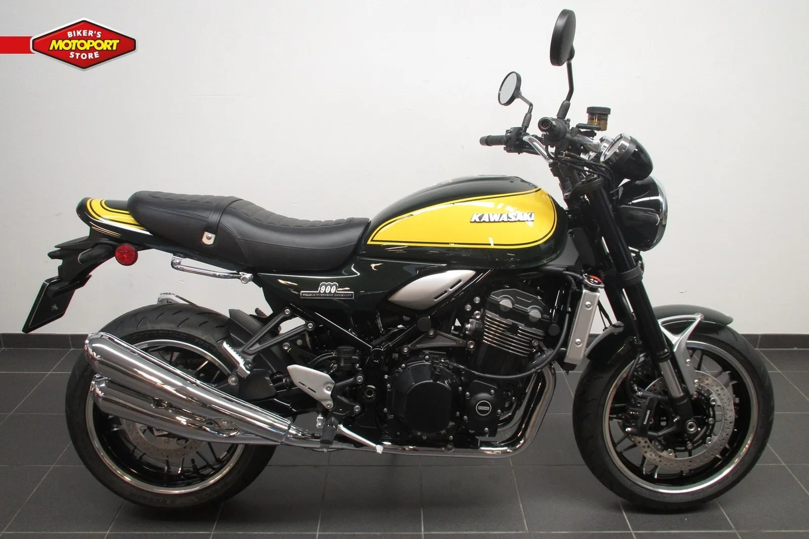 Kawasaki Z900RS (2025) — foto 1