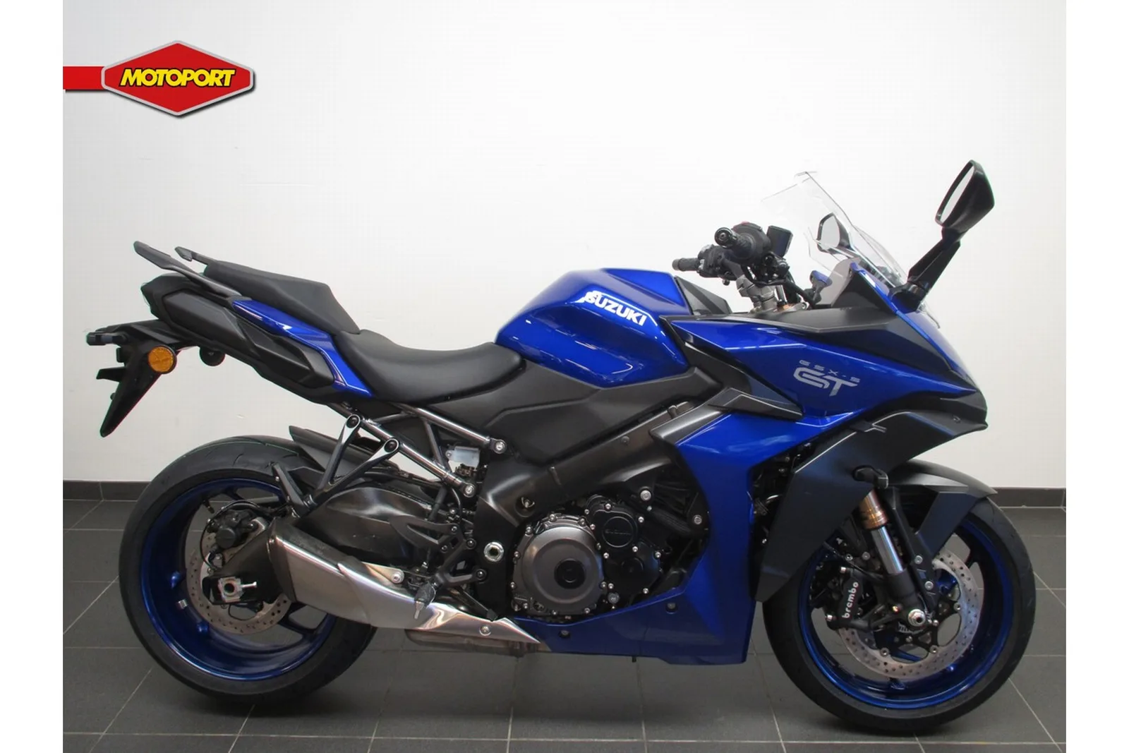 Suzuki GSX-S1000GT (2026) — foto 1
