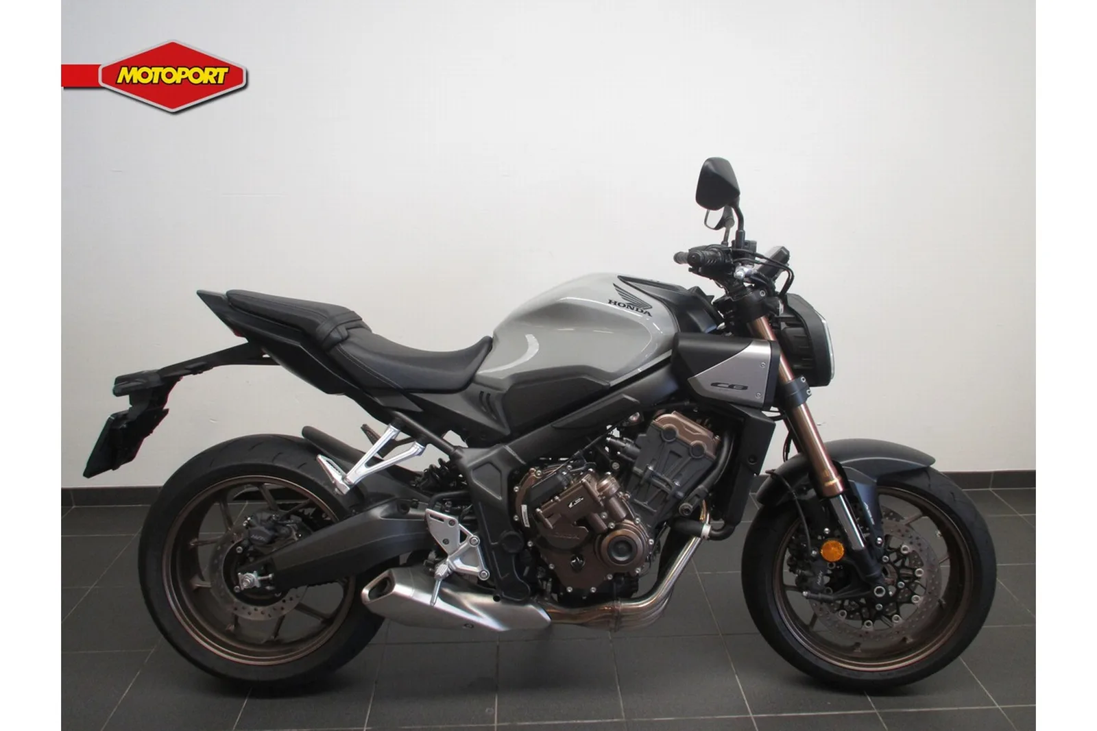 Honda CB650R (2024) — foto 1