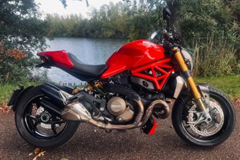 Ducati Monster 1200 (2014)