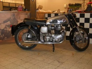 NORTON DOMINATOR (1957) — foto 1