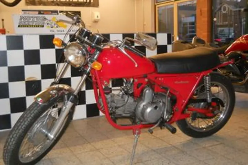 Harley-Davidson SS 350 (1974)