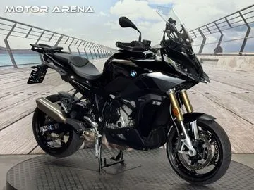 BMW S (2023) — foto 1