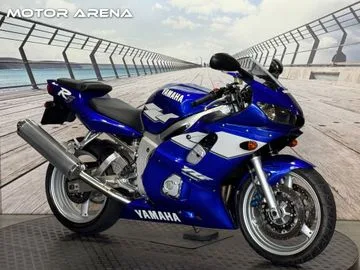 YAMAHA YZF (1999) — foto 1