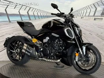 Ducati Diavel V4 (2023) — foto 1