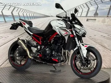 Kawasaki Z900 (2022) — foto 1