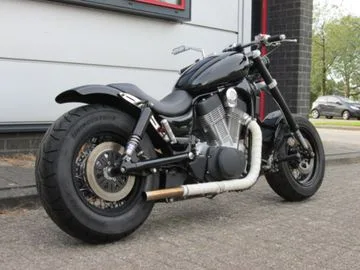 Suzuki VS 1400 Intruder (1993) — foto 1