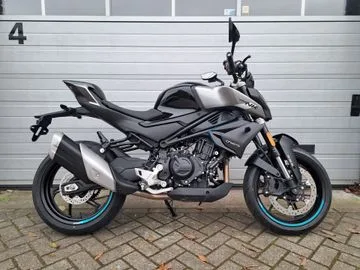 CFMoto 450NK (2026) — foto 1