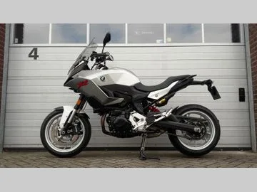 BMW F 900 XR (2020) — foto 1