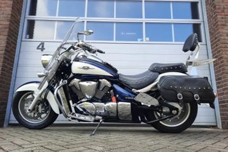 Suzuki Intruder C1800RT (2008)