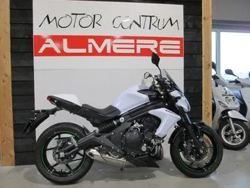 Kawasaki Er-6n (2015) — foto 1