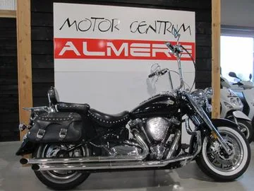 Yamaha XV 1700 Road Star (2004) — foto 1