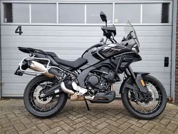 CFMoto 700 MT (2026) — foto 1