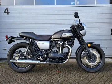 Kawasaki W800 (2020) — foto 1
