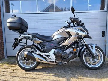 Honda NC750X (2018) — foto 1