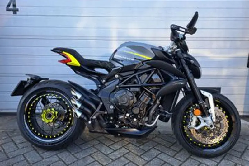 MV Agusta Brutale 800 (2020)