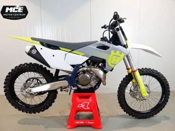 Husqvarna FC 450 (2025) — foto 1