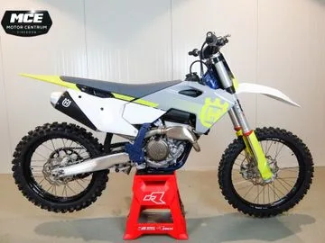 Husqvarna FC 250 (2024) — foto 1