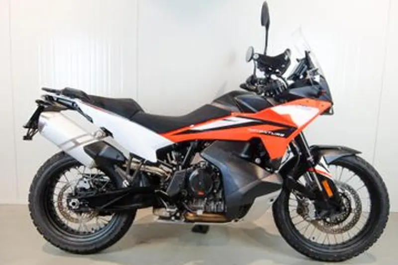 KTM 890 Adventure (2025)