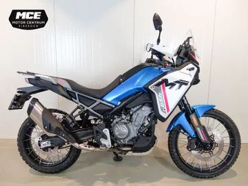 CFMoto 450 MT (2026) — foto 1