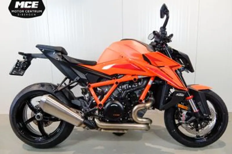 KTM Super Duke 1390 (2025)