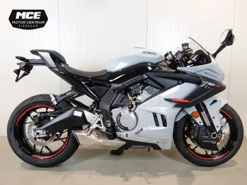 CFMoto 675SR-R (2025) — foto 1