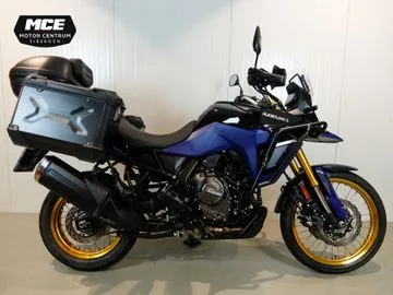 Suzuki V-Strom 800 DE (2023) — foto 1