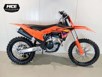 KTM 250 SX-F (2026) — foto 1