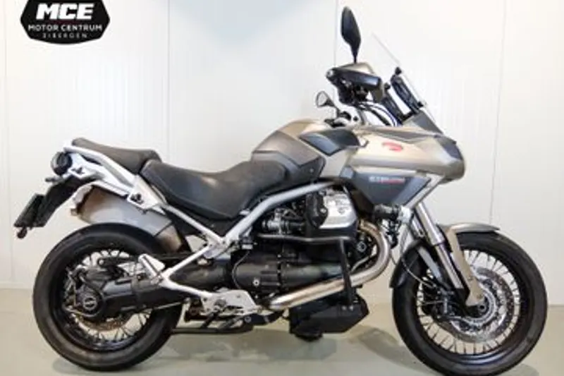 Moto Guzzi Stelvio 1200 (2011)
